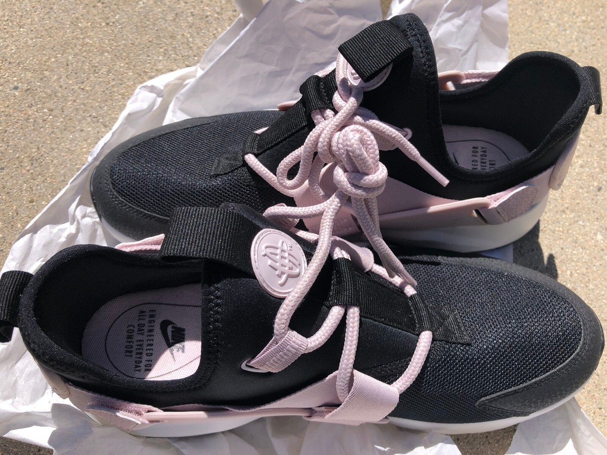 nike air huarache city low black