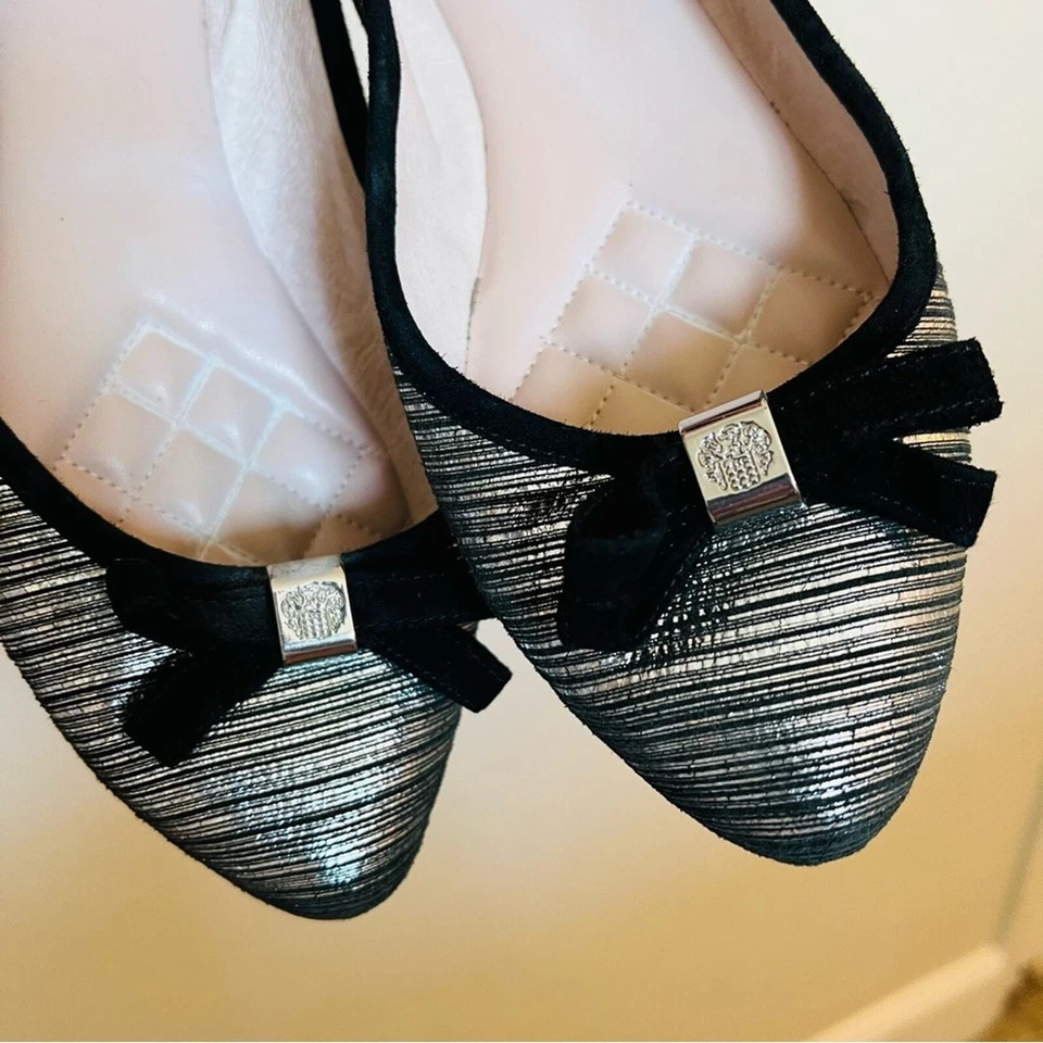 Vince Camuto Women's Gray/Black Bow Tie Flats Size 7M - Image 4 of 4