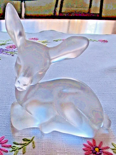 Vintage Fenton Frosted Glass Deer Figurine Marked Excellent Condition 3.5"