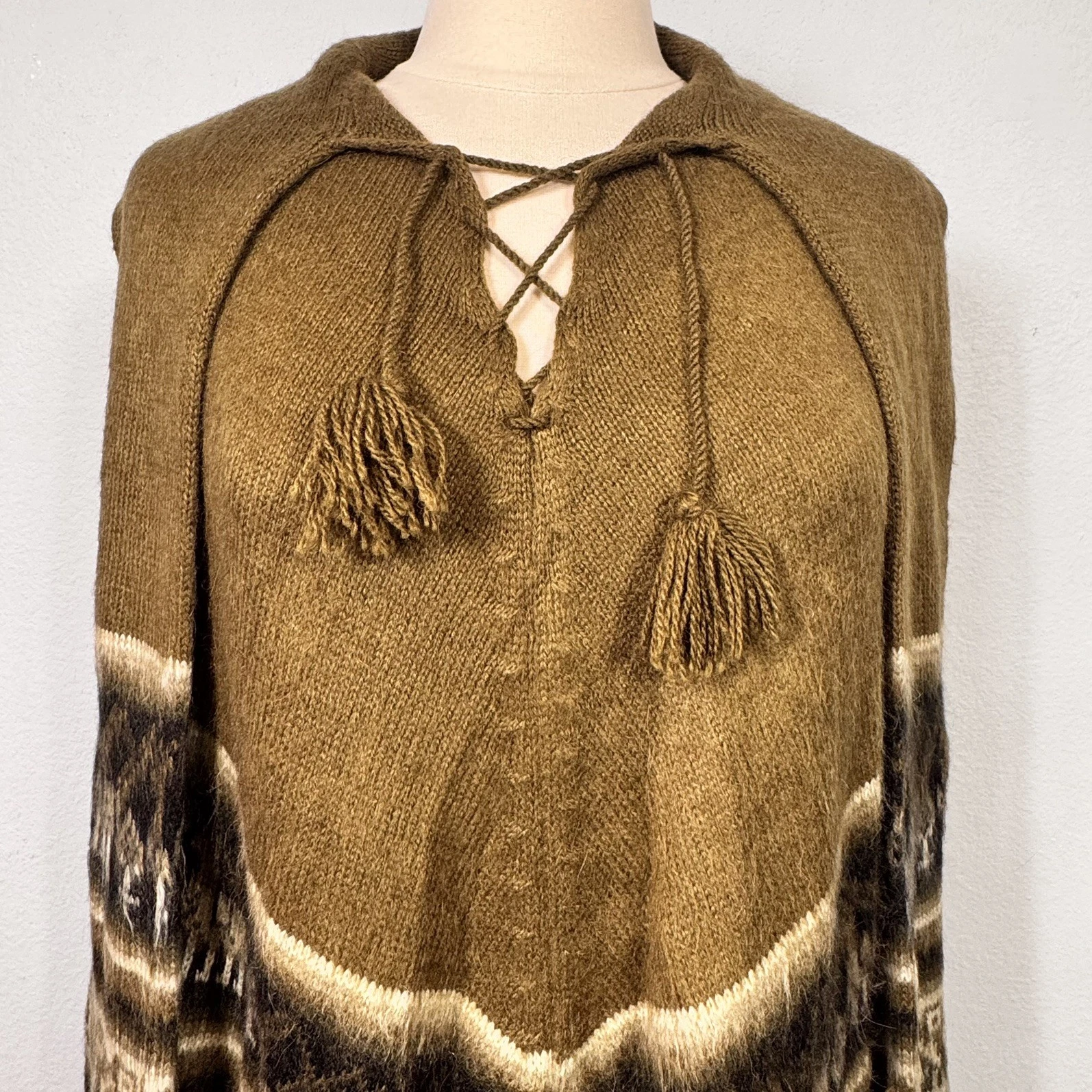 Alpaca Poncho Fringe Boho Top Peru One Size Sage Green Cape Topper layers scarf
