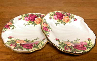 Vintage Set zwei Vintage Muschel Butterdose Royal Albert Porzellan Old Country Roses sehr guter Zustand