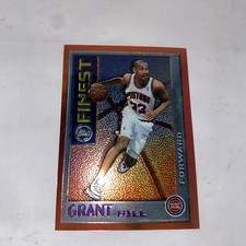 Grant Hill [Borderless Refractor] #M2 Prices | 1995 Finest Mystery