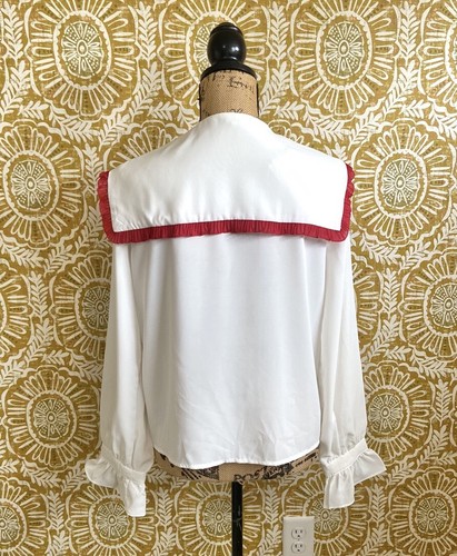 white and red button down white and red button down