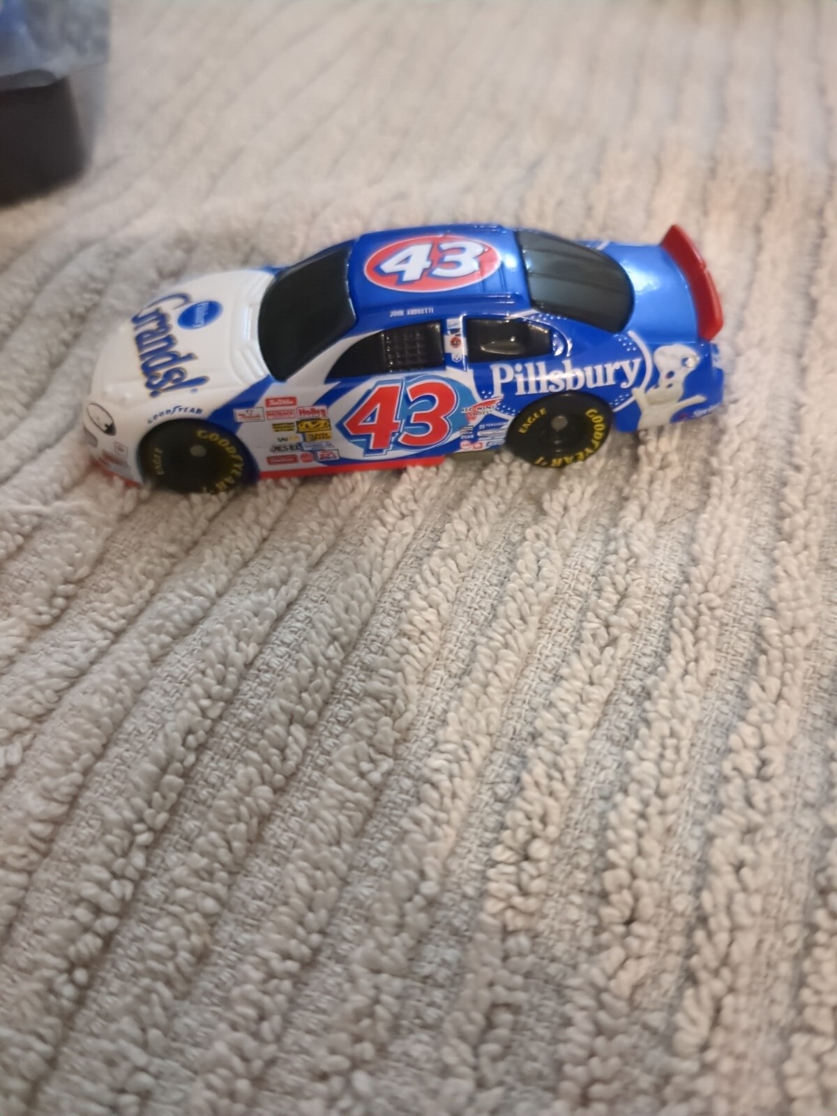 Picture 1 of 5