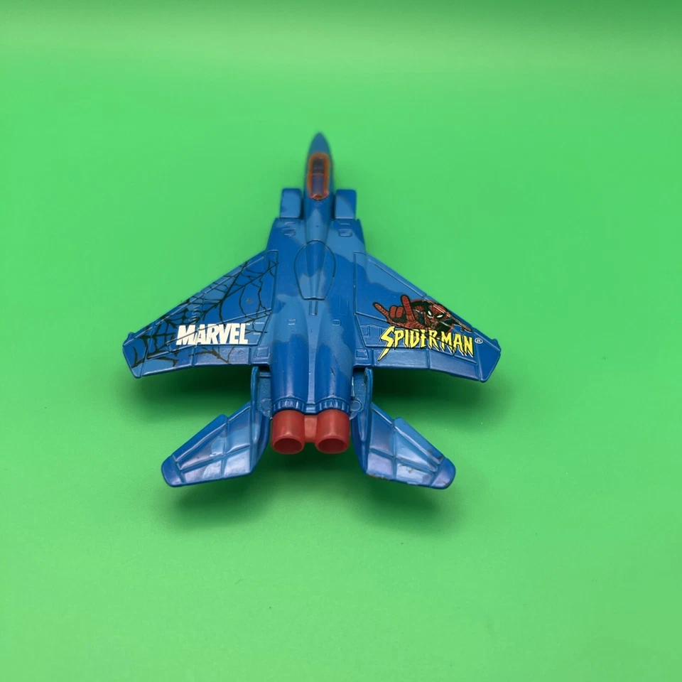 Maisto Marvel Spiderman F-15 Fighter jet and Motorcycle Diecast 2004 - Image 2 of 4