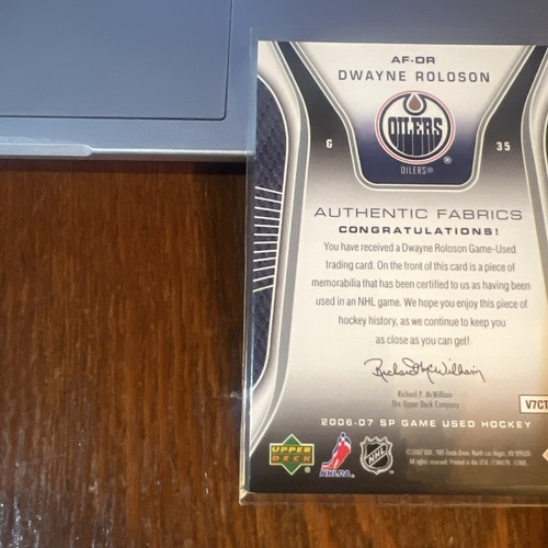Dwayne Roloson 2006-07 SP Game Used Edition Authentic Fabrics Jersey #AF-DR - Picture 6 of 6