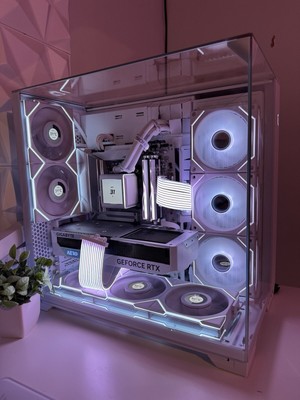 White Gaming Pc https: pcpartpicker.com/list/6pBX2x