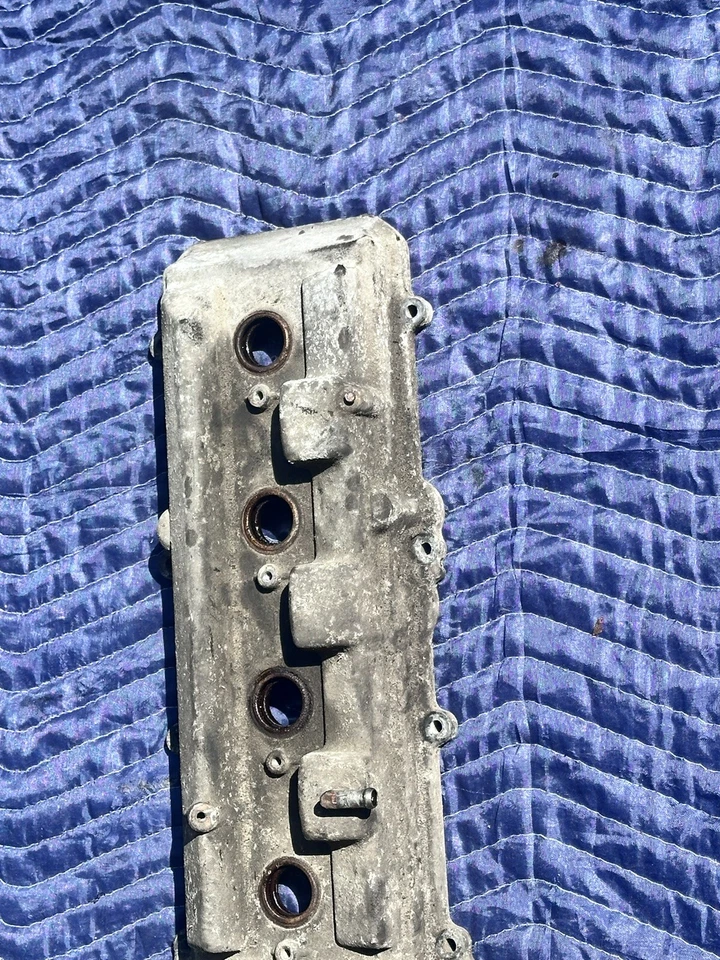 98-02 Lx470 J100 Land Cruiser 4.7L Engine Valve Cover Passenger Side OEM 👍 Nice - Image 2 of 4