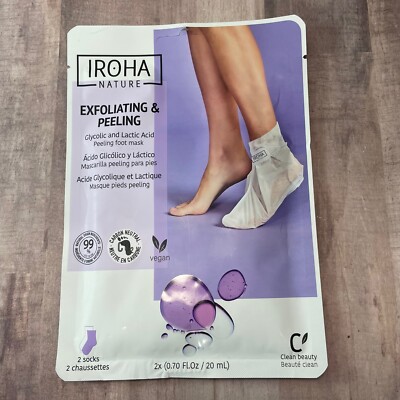 Iroha Nature Exfoliating & Peeling Foot Mask 1 USE Includes 2 Socks