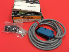 Honeywell - P/N: FE7C-FRU2-M - Micro Switch - NEW