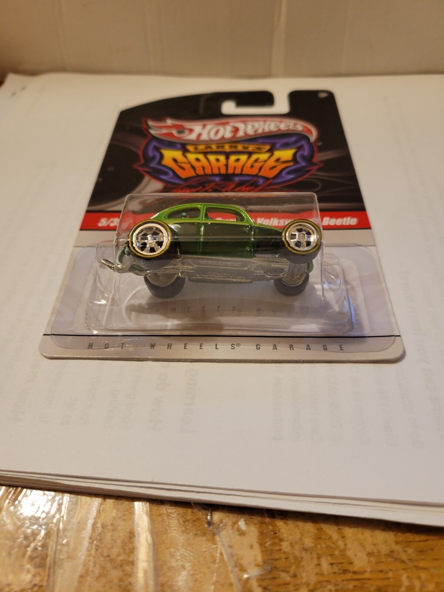 Hot Wheels 2009 Larry's garage custom Volkswagen beetle in green