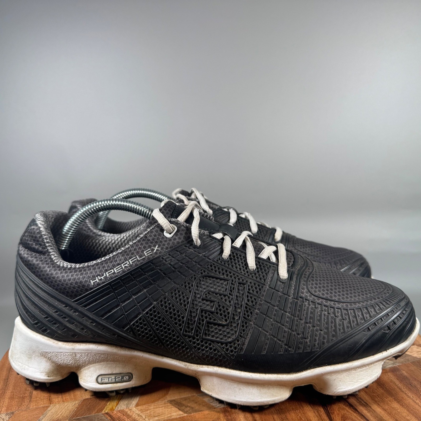Black Grey Spiked Size 9.5 Xw Extra Wide