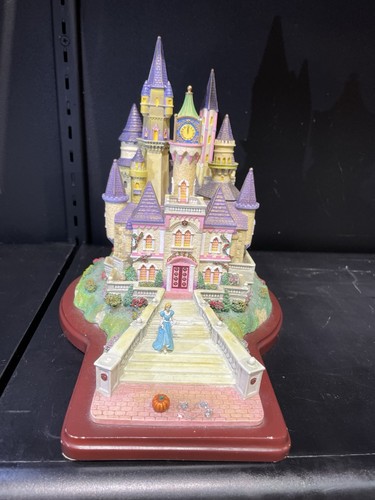 Vintage Lenox Cinderella Castle Enchanted Palace Figure Disney 1996 Decor