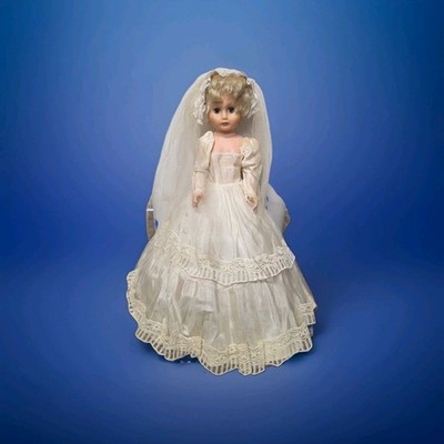 60s 70s  19'' SAYCO BRIDE FASHION DOLL Glamor Girl REVELON  High Heel Feet BARBIE