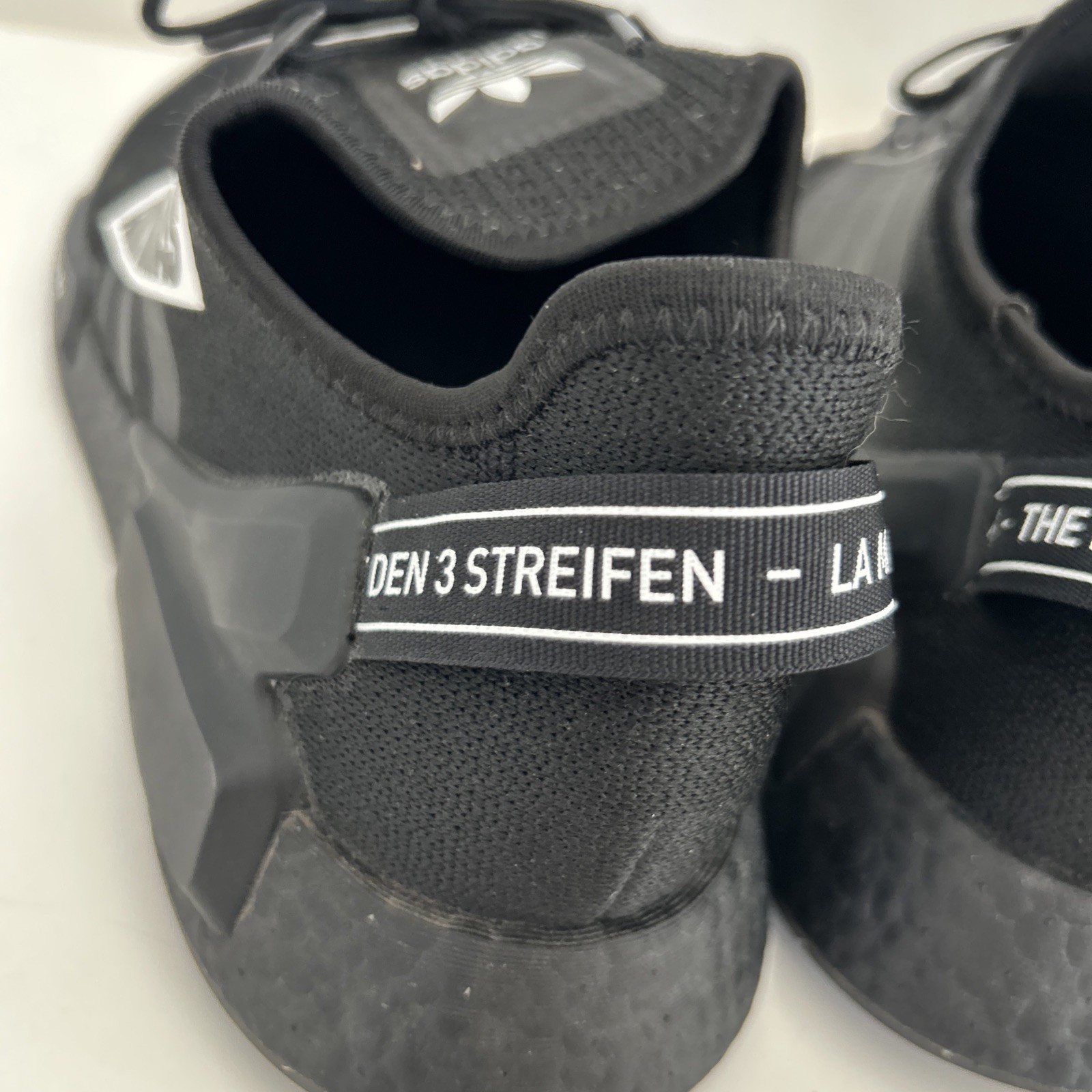 Adidas NMD Shoes R1 v2 Core Men’s Size 13 Boost Black Red H01589 thumbnail 8