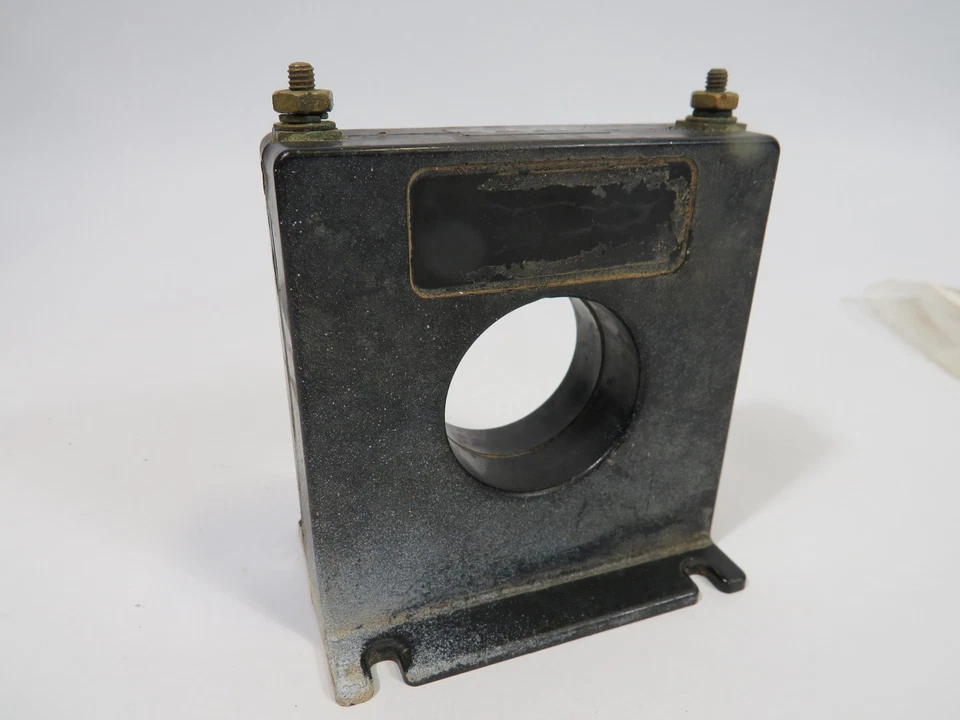 Simpson 5SFT-201 Current Transformer 10kV 200:5 Ratio 50-400Hz 600V USED - Image 3 of 4