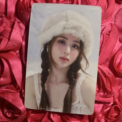 YUNJIN HUH LE SSERAFIM Blue Snow Edition Celeb K-pop Girl Photo Card Winter Babe