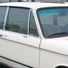 Bmw 2002 Series 1967 1968 1969 1970 - 1976 Right Vent Glass Assembly