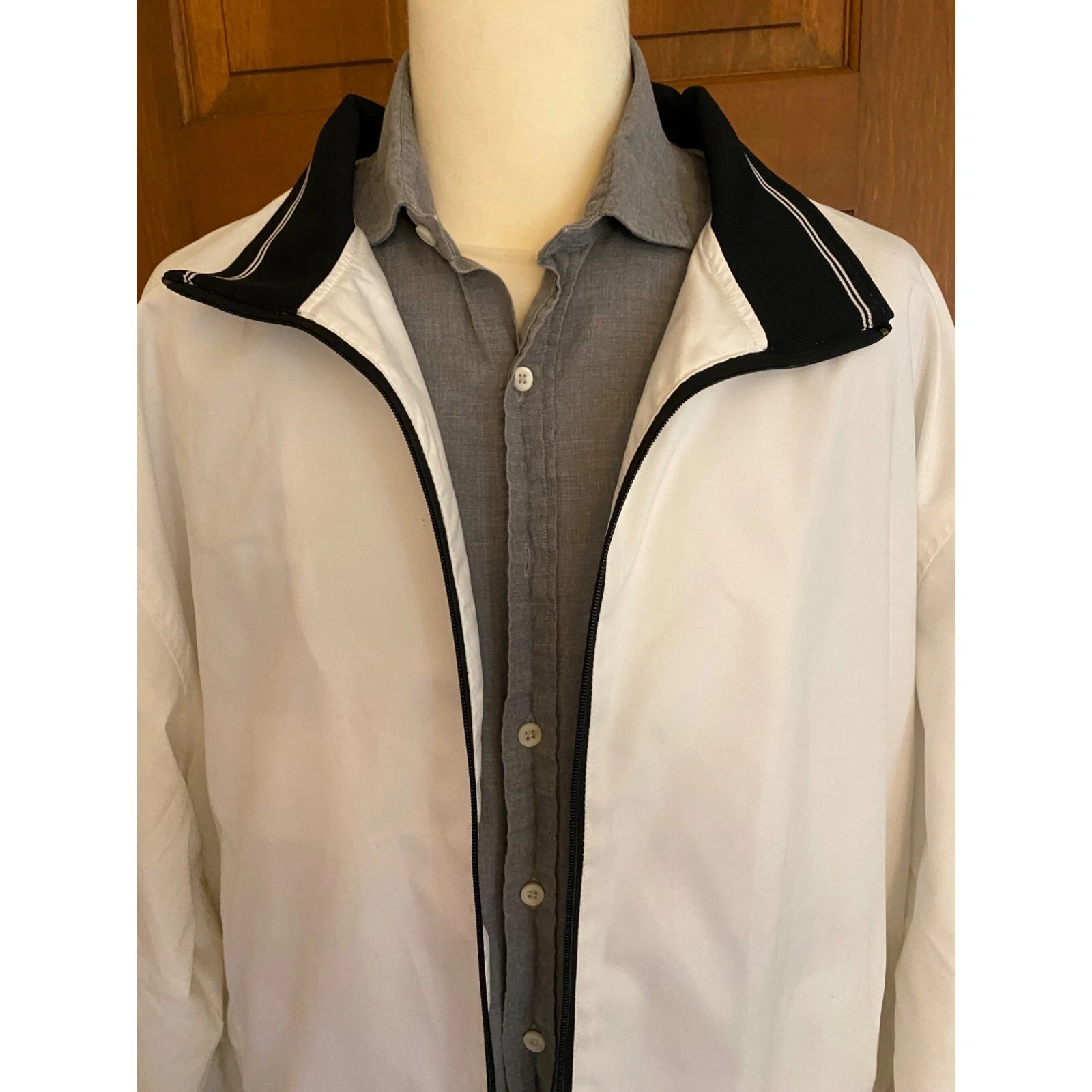 Dunbrooke Casual Golf Rain Jacket Mens XL White Full-Zip Lightweight Windbreaker
Opens in a new wind