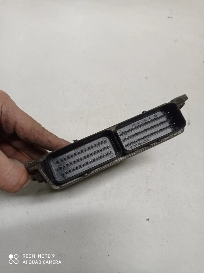 CALCULATEUR MOTEUR ECU RENAULT CLIO 2 1.2i S110140201A / 8200326395 (120ML) - Immagine 4 di 4