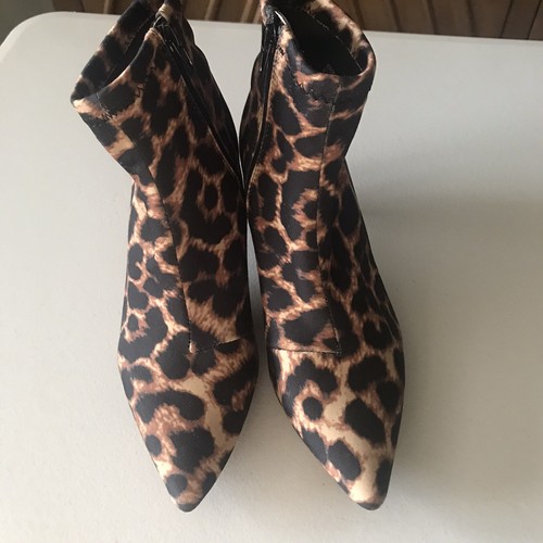 Betsey Johnson Women's Verona Fashion Boot, Leopard