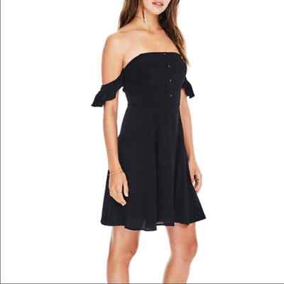 astr the label off the shoulder a-line dress Elain Satin Off Shoulder Midi Dress