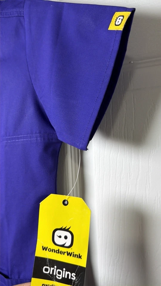 Wonder Wink Medical Nurse Scrub V Neck Purple Pink 4- Pockets Women’s Size XS - Image 3 of 4