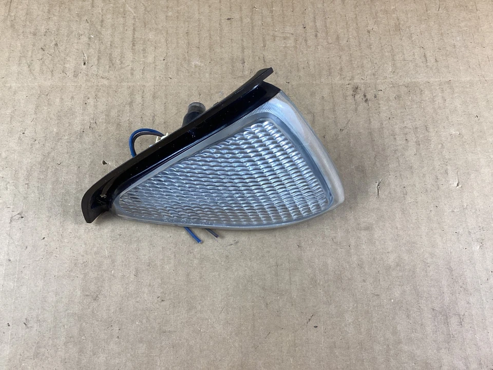 Pontiac Grand Prix 1990-1996 pasajero esquina/luz de estacionamiento marcador lateral 116-00913R Foto 2 de 4