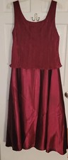 DAVIDS BRIDAL maroon Burgundy Red Pleated Formal Bridesmaid Dress Gown 22