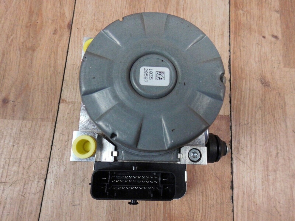 ぽぽ ZX450-3 ZX470-3 Hitachi Fan Motor YA00005829 4634936 Durable