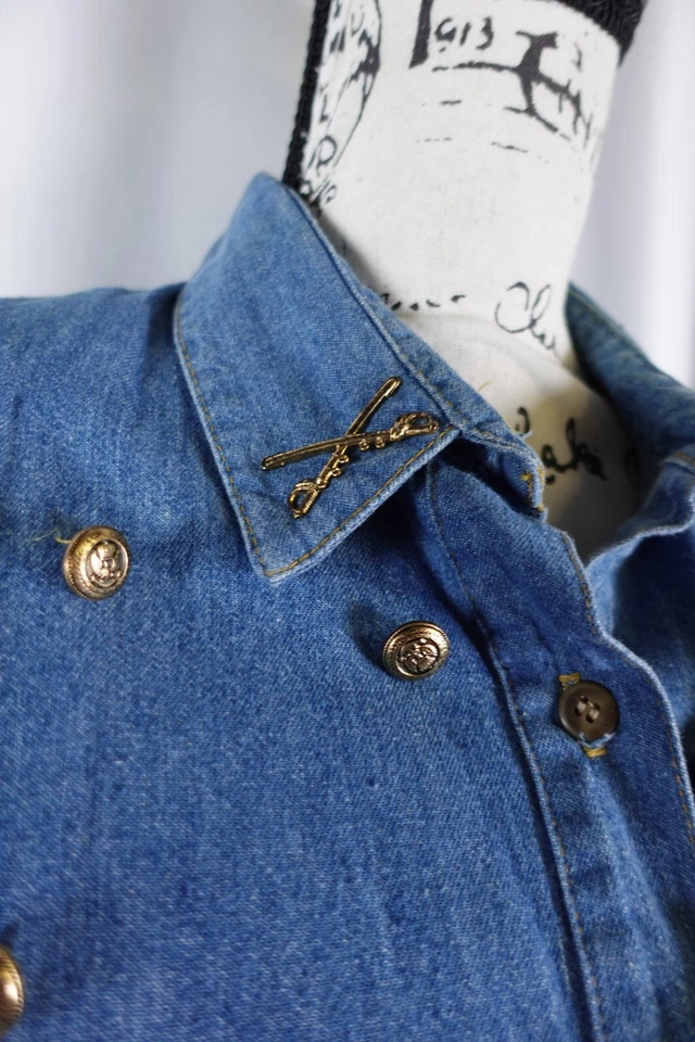 Double D Ranch Wear Women's Pullover Bib Shirt Size Medium Denim Casual Fringed - Image 4 of 4