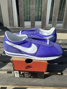 nike cortez violet
