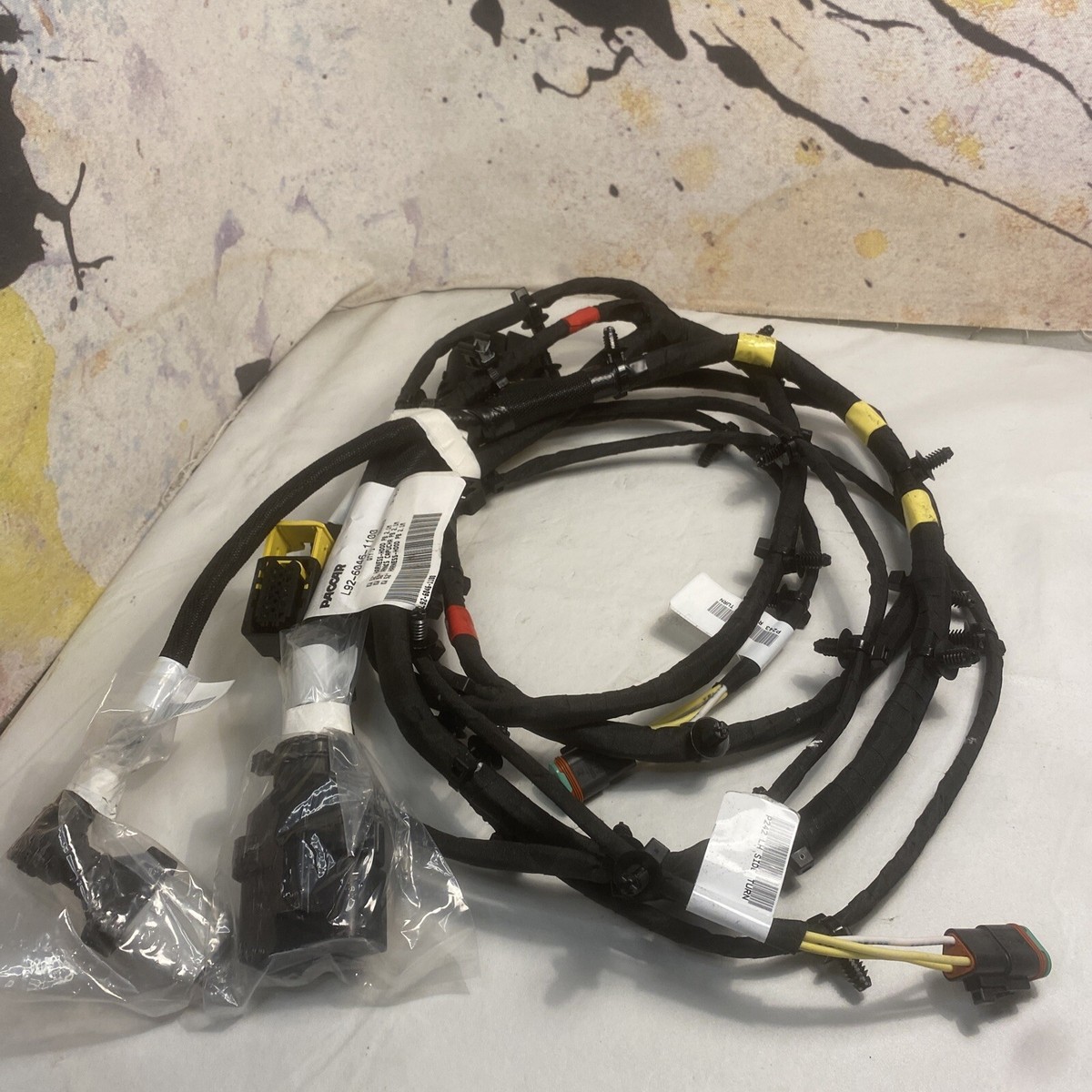 ハベル NEW OEM Paccar PETERBILT L92-6046-1100 - HARNESS- HOOD PB 2.1M