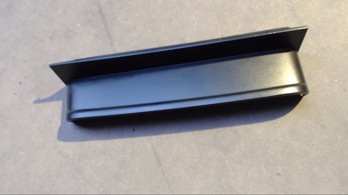 Abdeckung Blende Rückleuchte Links 2K0945311C VW Caddy 1.9 TDI DPF (5-Si.) Bj