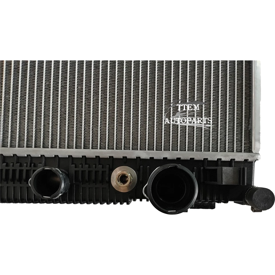 13498 Radiator For Mercedes-Benz 2012 C250 2013-2014 C300 C350 Cls550 E350 E400 Foto 2 de 4