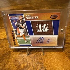 2024 Panini Encore Mike Gesicki Pacific Penmanship Blue /25