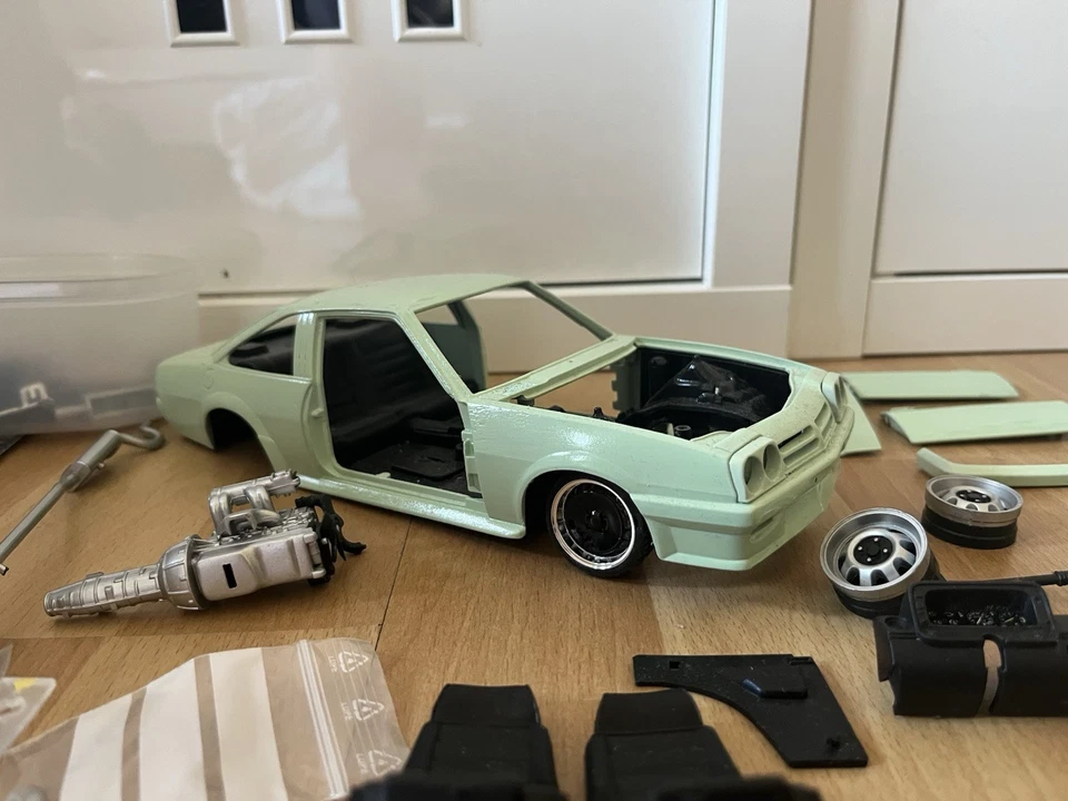 Opel Manta b 1:18 Revell Ronal Turbo Felgen Umbau Tuning Bastler - Bild 2 von 4