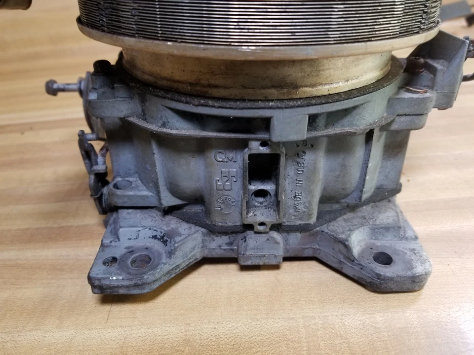 Carburador Quadrajet 87 Mercury MerCruiser 5,7 L GM 17060303 con antillamas Foto 4 de 4