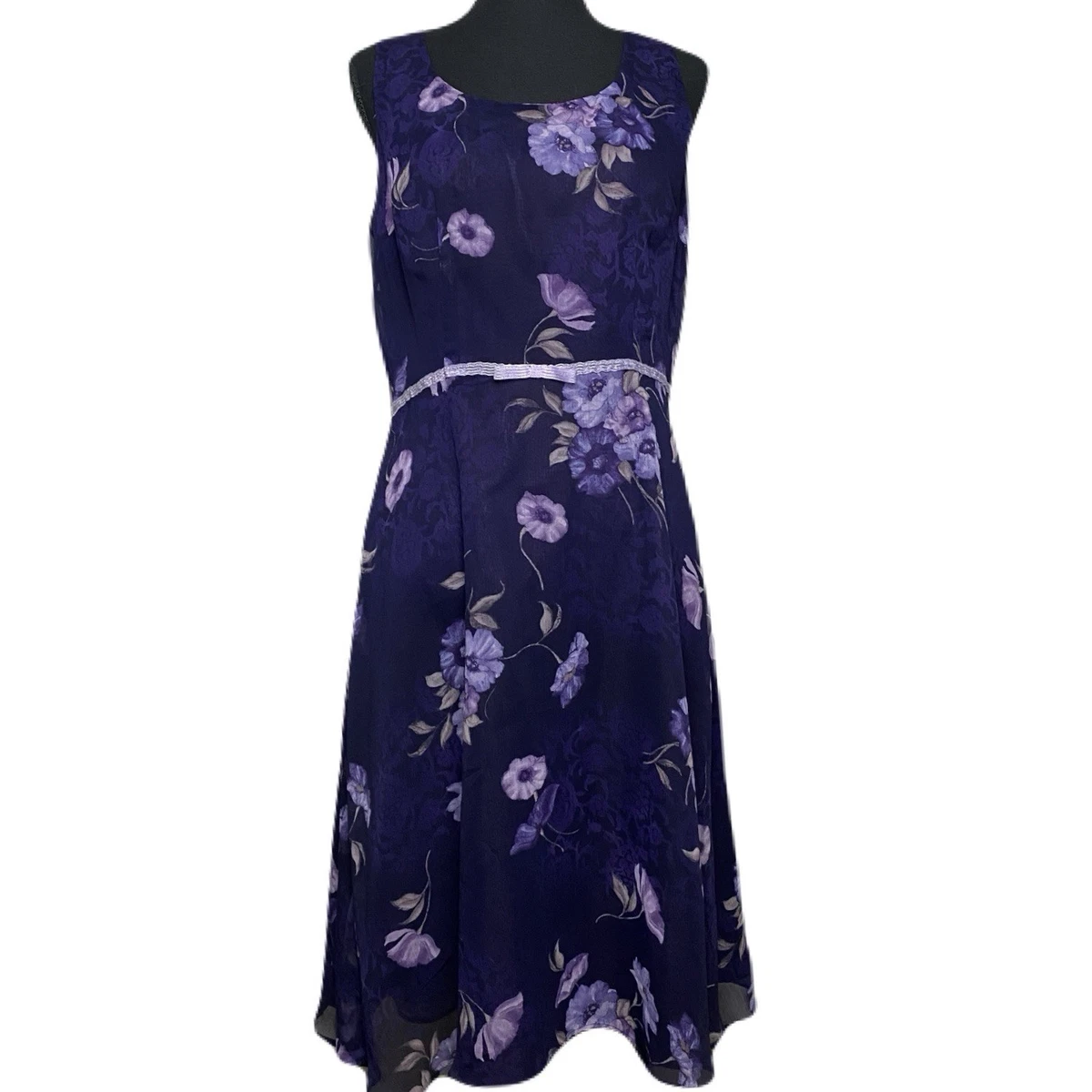 Empire Waist 1990s Vintage Dresses for Women for sale | eBay Empire Waist 1990s Vintage Dresses for Women for sale | eBay