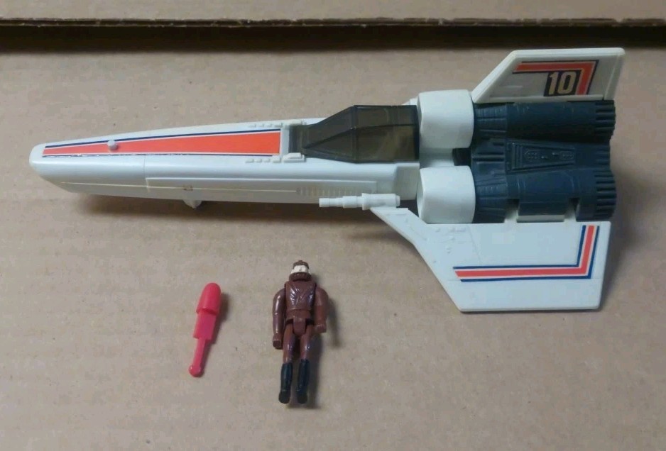 Vintage Battlestar Galactica Colonial Viper W/ Pilot & Missile 1978 Mattel