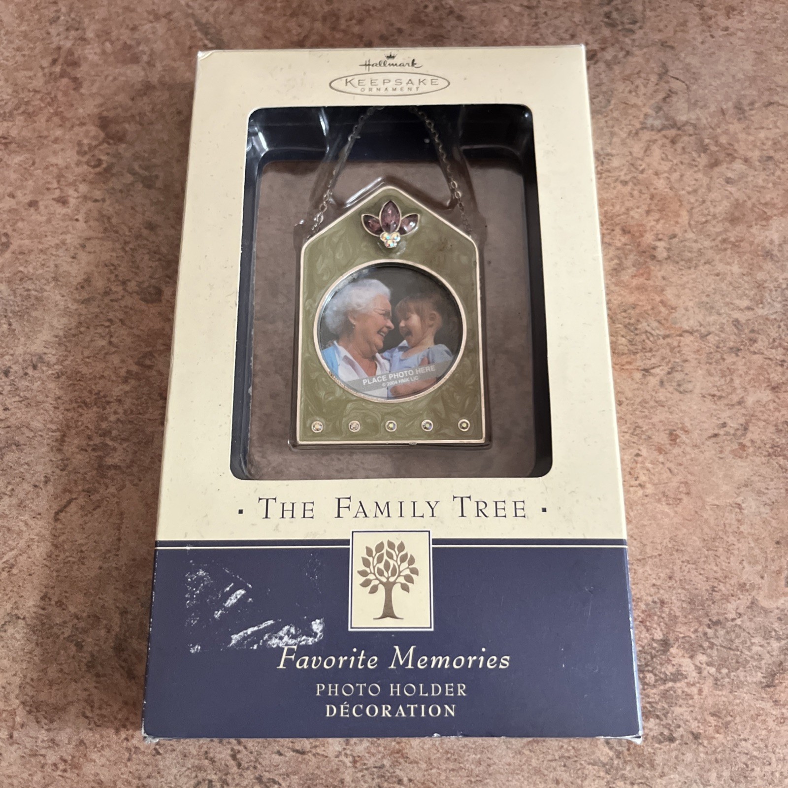 Vintage Hallmark Keepsake Family Tree Photo Ornament  Green Purple Rhinestone 3