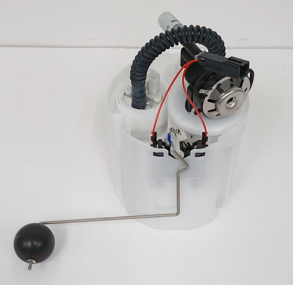 Módulo de bomba de combustible Airtex E8847M para Volvo S60 V70 2001-2009 Foto 2 de 4