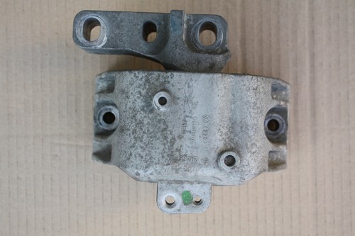 VW Golf Bora Beetle Audi Motorlager Motorhalter rechts 1J0199262BF