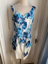 T TAHARI WHITE WITH BLUE  FLORALS COTTON DRESS-SIZE10-V-NECKLINE-LOVELY STYLE!!!