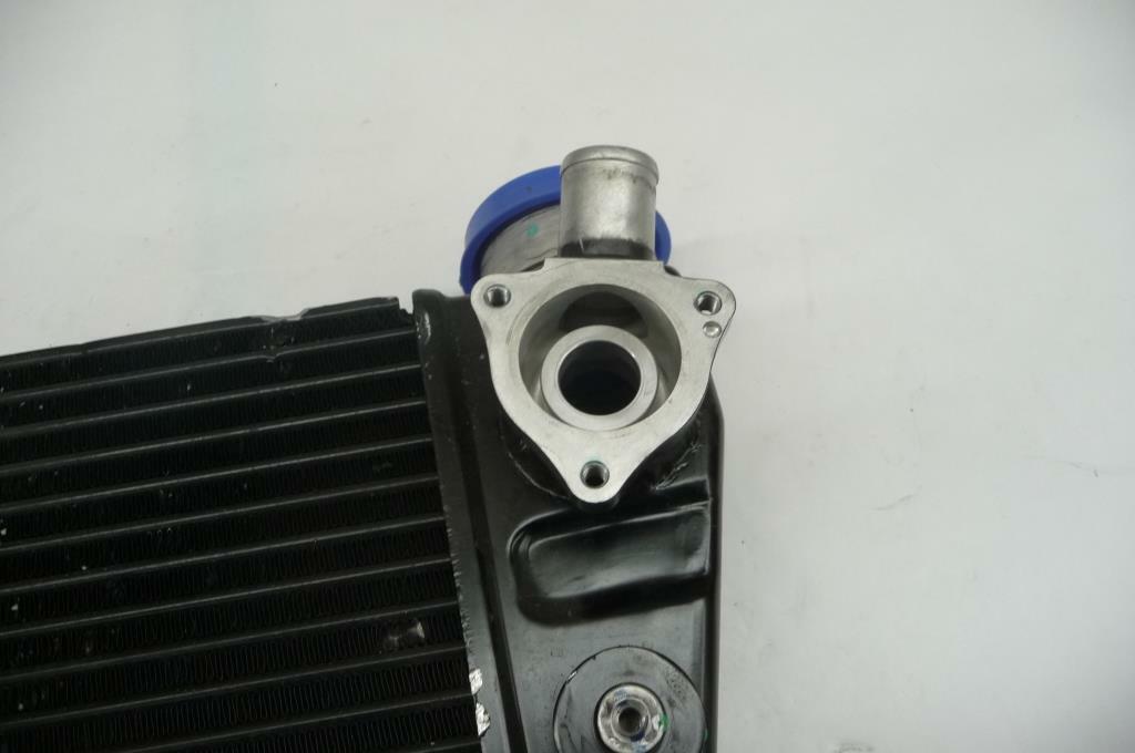 2019 2020 Ferrari 488 Pista Coupe Spider Right Passenger Intercooler Radiator OE