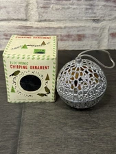 VTG Electronic Singing Bird Chirping Christmas Ornament Silver Box Not Working