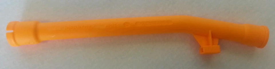 JUEGO DE TUBO Y VARILLA DE MEDICIÓN DE ACEITE VW AUDI 2,0 L ESCARABAJO GOLF JETTA Foto 3 de 3