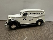 ERTL Diecast 1938 Chevy Panel Truck Bank Classic Motorbooks 3746 1/25 Scale NIB