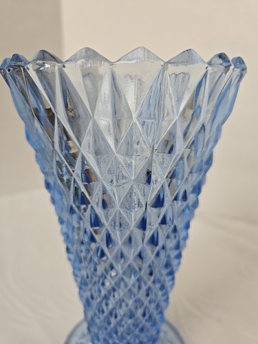Vintage Vase 8” Indiana Glass Diamond Point Azure Blue Tapered 1966 - Picture 7 of 7