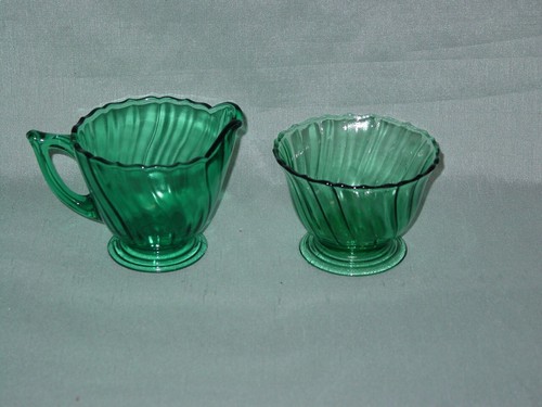 Vintage Jeannette Ultramarine Swirl Creamer & Open Sugar Bowl - Picture 2 of 6